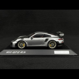 Porsche 911 GT2 RS typ 991 silber / schwarz 1/43 Spark WAP0201510J