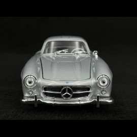 Mercedes-Benz 300 SL 1952 Silber 1/24 Welly B66056163