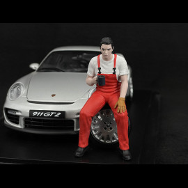 Figur Mann Mechaniker in der Pause auf dem Rad sitzend Diorama 1/18 Premium 18025-2