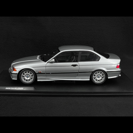 BMW M3 E36 1990 Silber 1/18 Solido S1803913 - Elfershop