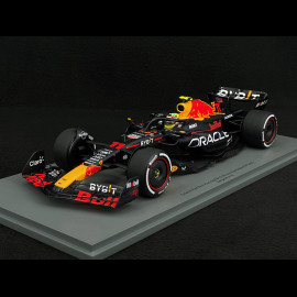 Sergio Perez Red Bull RB19 n° 11 Winner GP Azerbaijan 2023 F1 1/18 Spark 18S897
