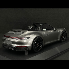 Porsche 911 Carrera 4 GTS Cabriolet Type 992 2020 Metallic Achatgrau 1/18 Minichamps 155063031