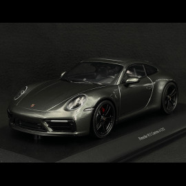 Porsche 911 Carrera 4 GTS Type 992 2020 Metallic Aventuragrün 1/18 Minichamps 155063101