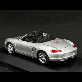 Porsche Boxster Type 986 2002 Arctic Silver Metallic 1/43 Minichamps 940062071