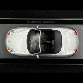 Porsche Boxster Type 986 2002 Arctic Silver Metallic 1/43 Minichamps 940062071