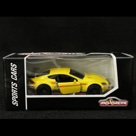 Aston Martin Vantage GT8 Racing Sports Premium Showbox Gelb / Rot 1/59 Majorette 212052793STB