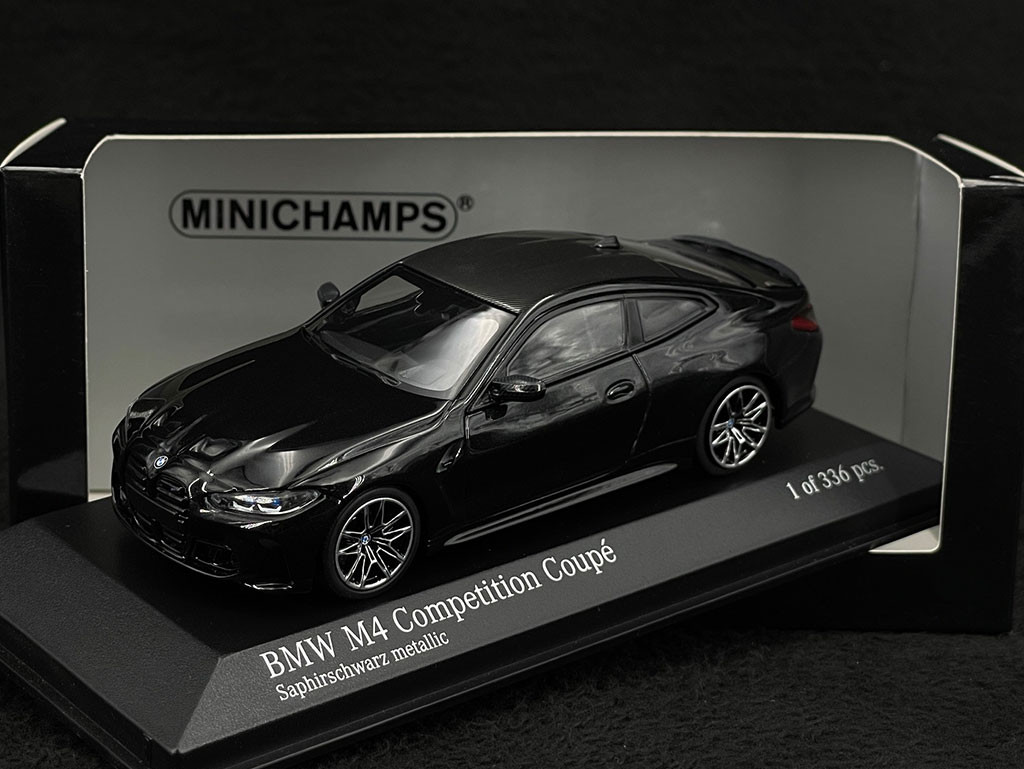BMW M4 Competition 2020 Saphirschwarz 1/43 Minichamps 410020124 