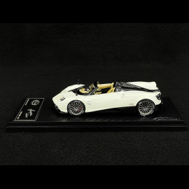 Pagani Huayra Roadster 2017 Pearl White 1/43 Almost Real ALM450302