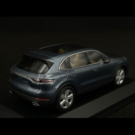 Porsche Cayenne 2017 biskayablau metallic 1/43 Minichamps WAP0203110J