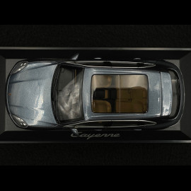 Porsche Cayenne 2017 metallic basque blue 1/43 Minichamps WAP0203110J