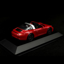 Porsche 911 type 991 Targa 4 GTS 2017 Carmine Red 1/43 Spark WAX02020078