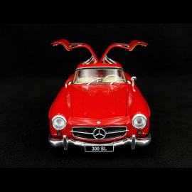 Mercedes-Benz 300 SL Gullwing 1957 Red 1/18 Schuco 450060100