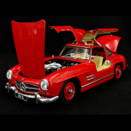 Mercedes-Benz 300 SL Gullwing 1957 Red 1/18 Schuco 450060100