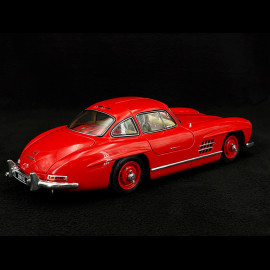 Mercedes-Benz 300 SL Gullwing 1957 Red 1/18 Schuco 450060100