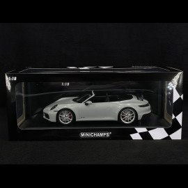 Porsche 911 Carrera 4 GTS Cabriolet Type 992 2020 Chalk Grey 1/18 Minichamps 155063034