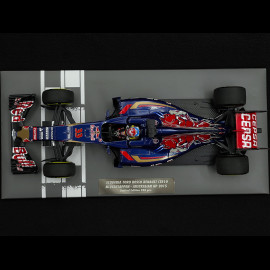 Max Verstappen Toro Rosso STR10 n° 33 First F1 GP Australia 2015 F1 1/18 Minichamps 117150033