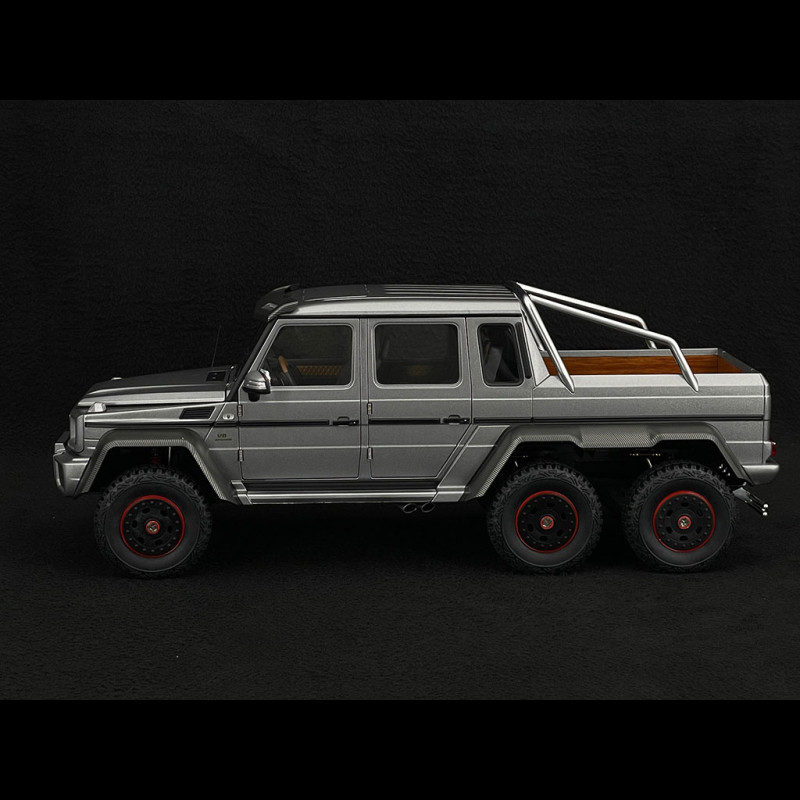 Mercedes-AMG Classe G G63 6x6 2013 Designo Platinum 1/18 AutoArt 76308