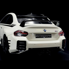 BMW M2 M Performance 2023 Weiß 1/18 GT Spirit GT476