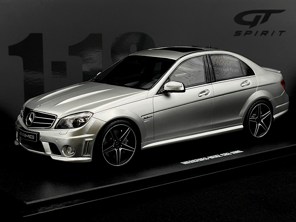 Mercedes-Benz C63 AMG 2008 Silver Grey 1/18 GT Spirit GT462