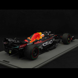 Max Verstappen Red Bull Racing RB18 n° 1 Sieger GP Japan 2022 F1 Weltmeister 2022 1/12 Spark 12S034