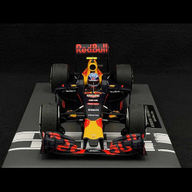 Max Verstappen Red Bull Racing RB12 n° 33 Winner GP Spain 2016 F1 1/18 Minichamps 117160333