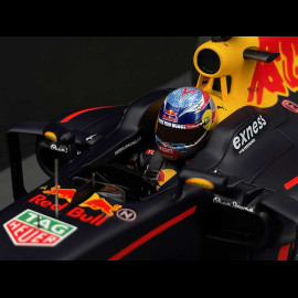 Max Verstappen Red Bull Racing RB12 n° 33 Winner GP Spain 2016 F1 1/18 Minichamps 117160333