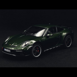 Porsche 911 Dakar Type 992 2023 Oak Green 1/18 Norev 187241