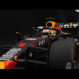 Max Verstappen Red Bull RB19 n° 1 Sieger GP Spanien 2023 F1 1/18 Spark 18S905