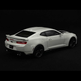 Chevrolet Camaro ZL1 2017 Summit Weiß 1/18 AutoArt 71206