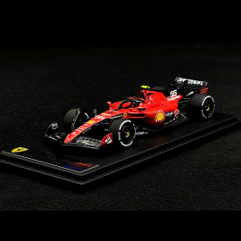 Carlos Sainz Jr Ferrari SF23 n° 55 Winner GP Singapore 2023 F1 1/43 LookSmart LSF1054