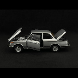 BMW 2002 TI 1972 Silber 1/18 Kyosho 08543S