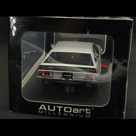 Lamborghini Espada 1968 Silber 1/18 Autoart 74501