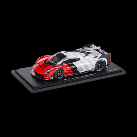 Porsche 919 Street Weissach Package 2017 Red / White 1/18 Spark WAP0210190RSTR