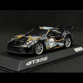 Porsche 911 GT3 RS Type 992 n°992 Weissach Test Track 2023 Grau / Orange 1/43 Spark WAP0202880SGT3