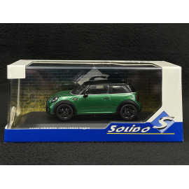 Mini Cooper John Works 2023 British Racing Green 1/43 Solido S4315002