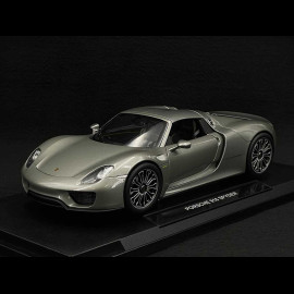 Porsche 918 Spyder 2014 Silber 1/18 Welly 18051HGR