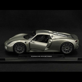 Porsche 918 Spyder 2014 Silber 1/18 Welly 18051HGR