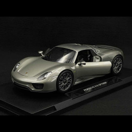 Porsche 918 Spyder 2014 Silber 1/18 Welly 18051HGR