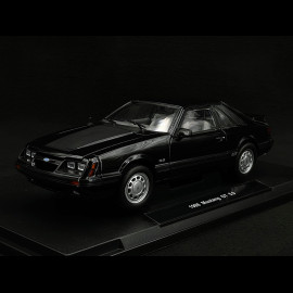 Ford Mustang GT 5.0 1986 Black 1/18 Welly 12526BK