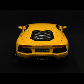 Lamborghini Aventador LP700-4 2011 Gelb 1/18 Welly 18041YE