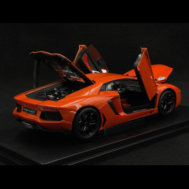 Lamborghini Aventador LP700-4 2011 Orange 1/18 Welly 18041OR