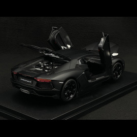 Lamborghini Aventador LP700-4 2011 Matt Black 1/18 Welly 18041BK