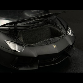 Lamborghini Aventador LP700-4 2011 Matt Black 1/18 Welly 18041BK