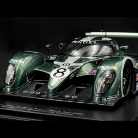 Audi R8 n° 9 2nd 24h Le Mans 2000 1/18 Spark 18S838