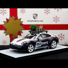 Porsche 911 Dakar Typ 992 2023 Roughroads mit Weihnachtsbaum und Geschenken 1/18 Spark WAP0211680SXMS