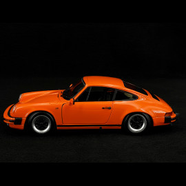 Porsche 911 Carrera 3.2 1983 Orange 1/43 Minichamps 100063025