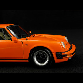 Porsche 911 Carrera 3.2 1983 Orange 1/43 Minichamps 100063025