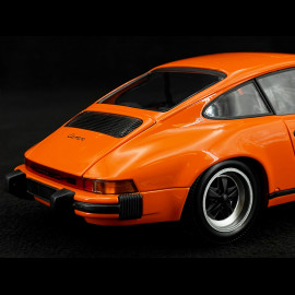 Porsche 911 Carrera 3.2 1983 Orange 1/43 Minichamps 100063025