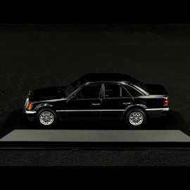 Mercedes-Benz 500E V8 1991 Schwarz 1/43 Minichamps 940037160