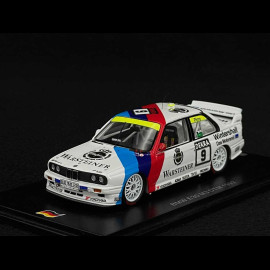 Emanuele Pirro BMW E30 M3 n° 9 DTM 1992 1/43 Spark SG613